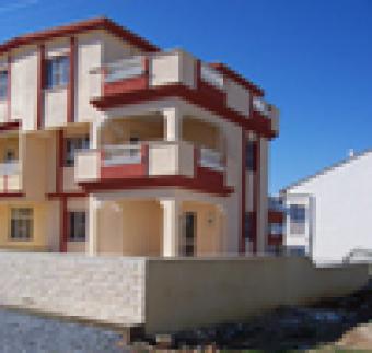 4 Bed Detached Triplex with pool Yesilkent